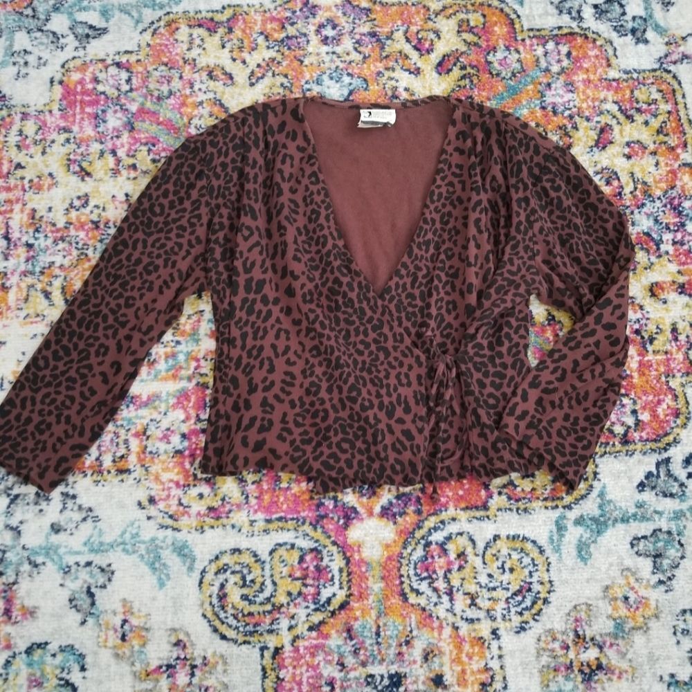Visage Vintage‎ Brick Red Leopard Print Wrap Top Size Large